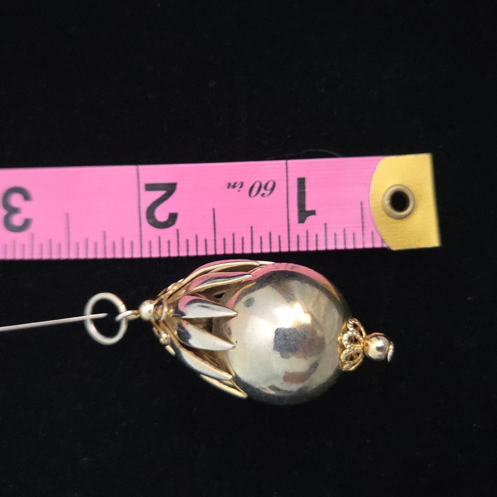 Gold Drop Pendant - Picture 3 of 3